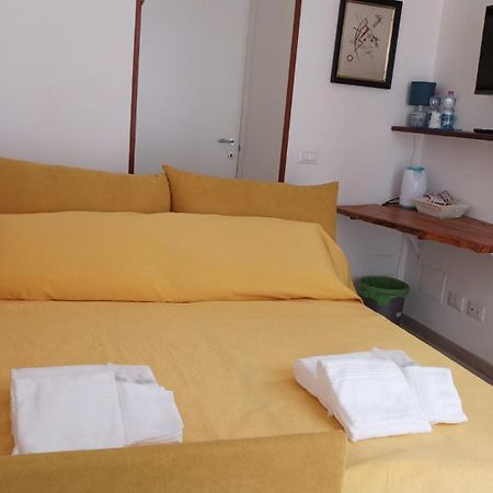 Touristhouse Monopoli 10 Bed & Breakfast Eksteriør bilde