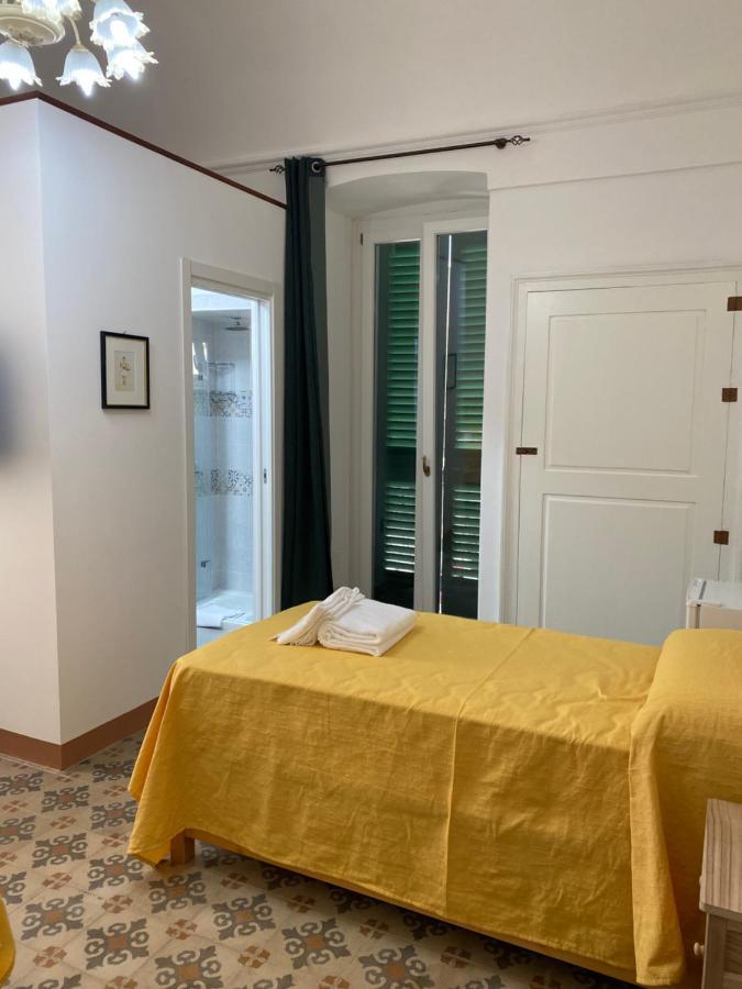 Touristhouse Monopoli 10 Bed & Breakfast Eksteriør bilde