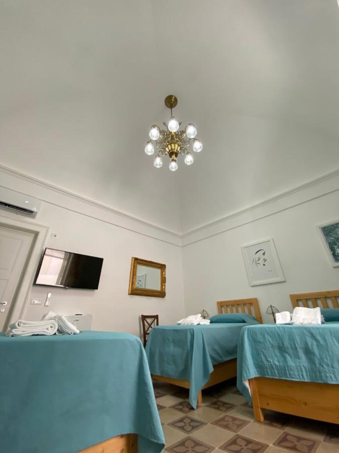 Touristhouse Monopoli 10 Bed & Breakfast Eksteriør bilde