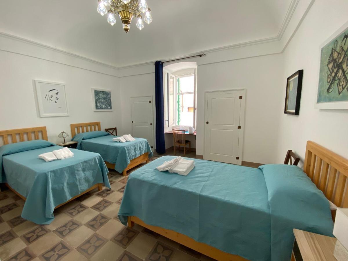 Touristhouse Monopoli 10 Bed & Breakfast Eksteriør bilde