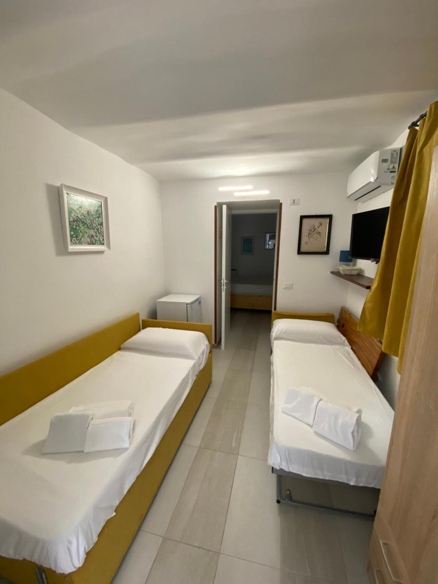 Touristhouse Monopoli 10 Bed & Breakfast Eksteriør bilde
